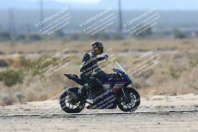 media/Nov-02-2025-CVMA (Sun) [[337aff29ab]]/Race 11-Amateur Supersport Open/